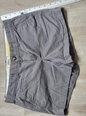 Low-Rise Old Navy Favorite Khakis Perfect 5" Shorts